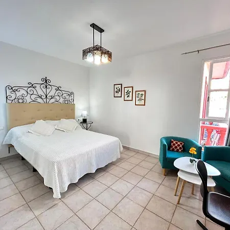 Duque Tenerife South Apartman